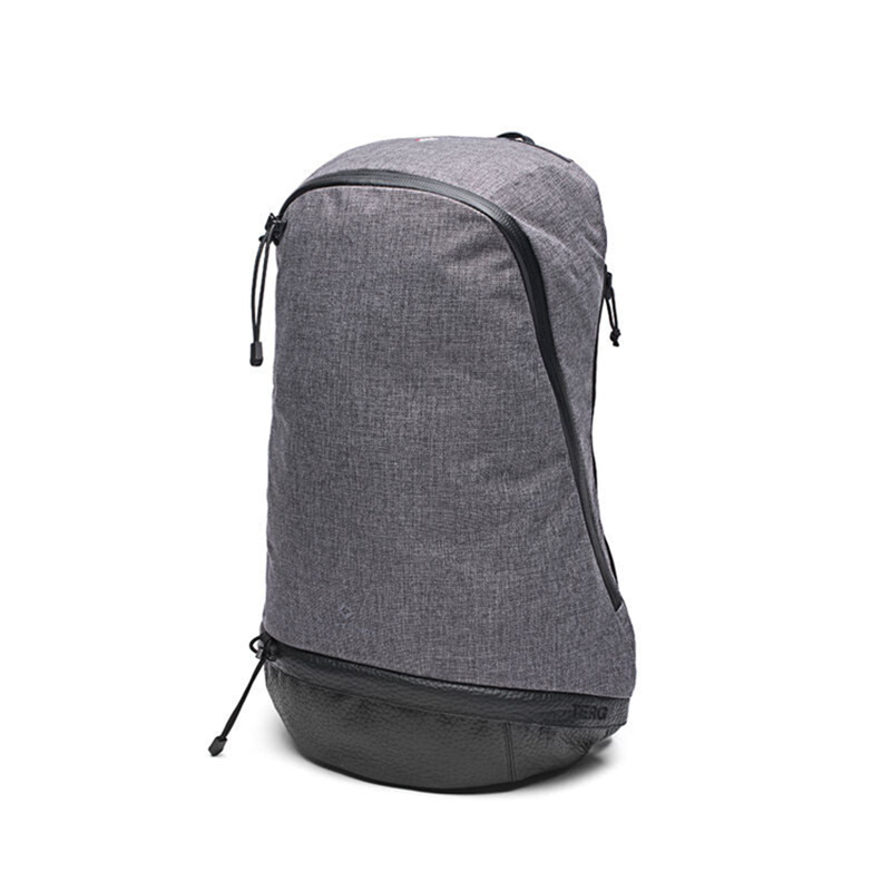 Daypack V2 Backpack